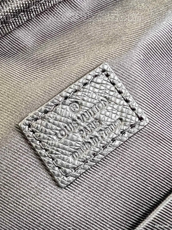 Cheap LOUIS Backpack Avenue VUITTON 0725